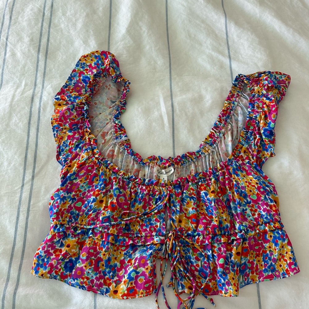 For love and lemons flowy front tie tank size S